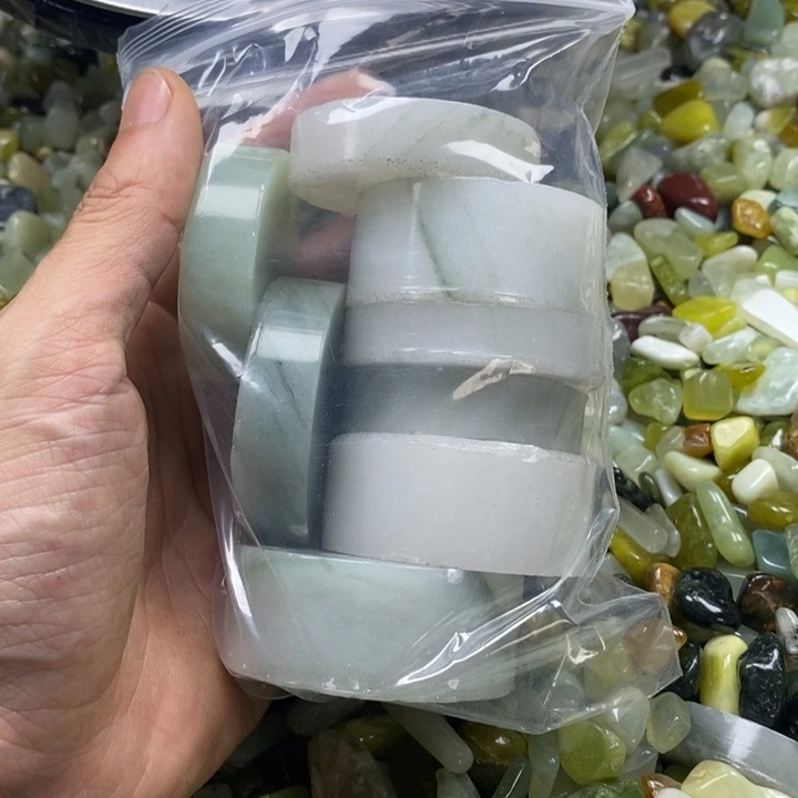 蛇纹石玉未镶嵌鱼缸石