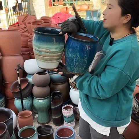 口18高22两个盆。