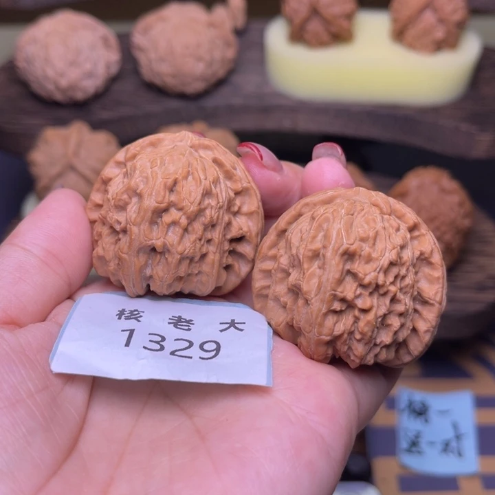 把件文玩核桃白狮子41.1329