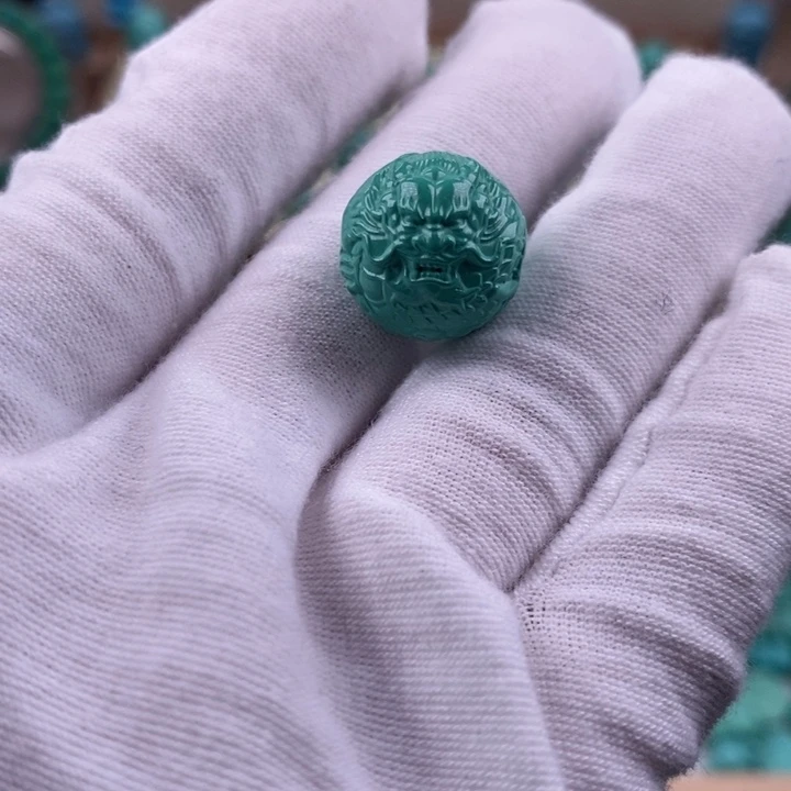 T***一湖北十堰精品雕刻件15mm