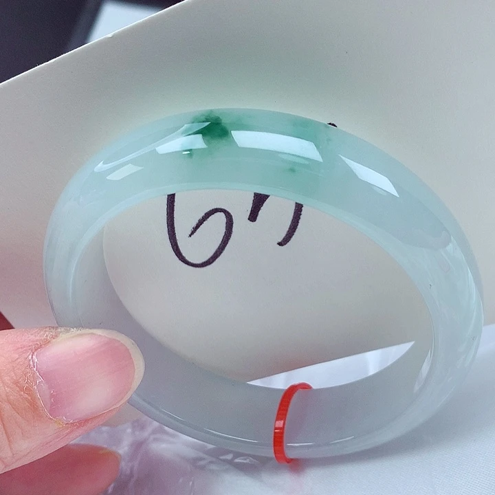 翡翠未镶嵌手镯翡翠