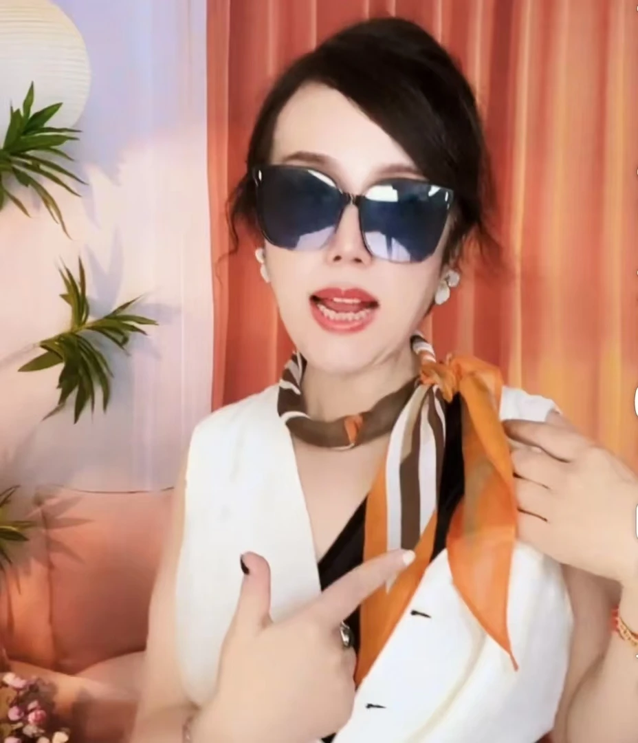 【美拉德条纹菱形巾】秋季薄款长条时尚柔软菱形巾