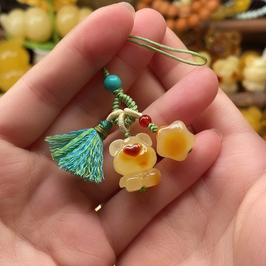 琥珀未镶嵌珠宝奇石