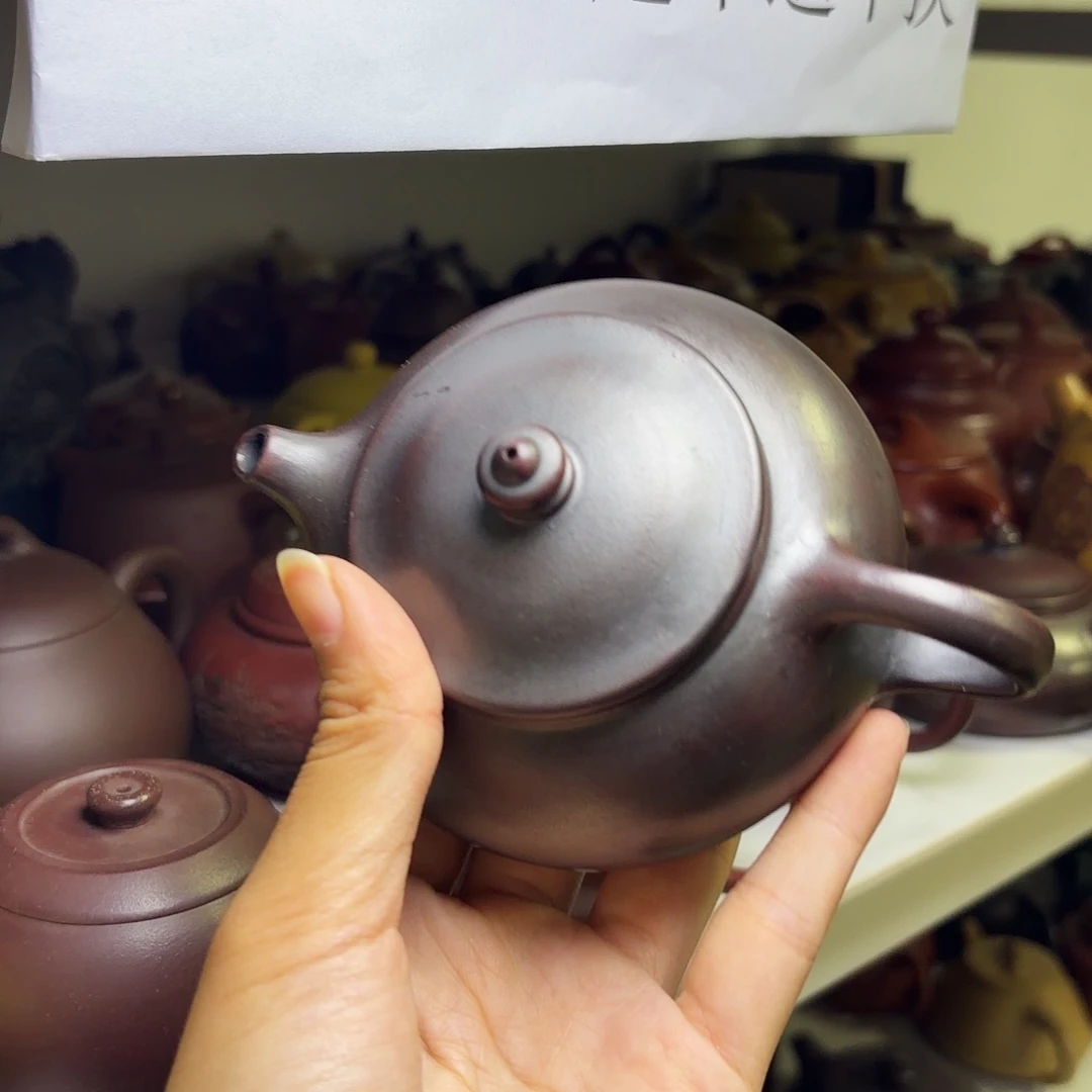 甄选宜兴本土紫砂壶