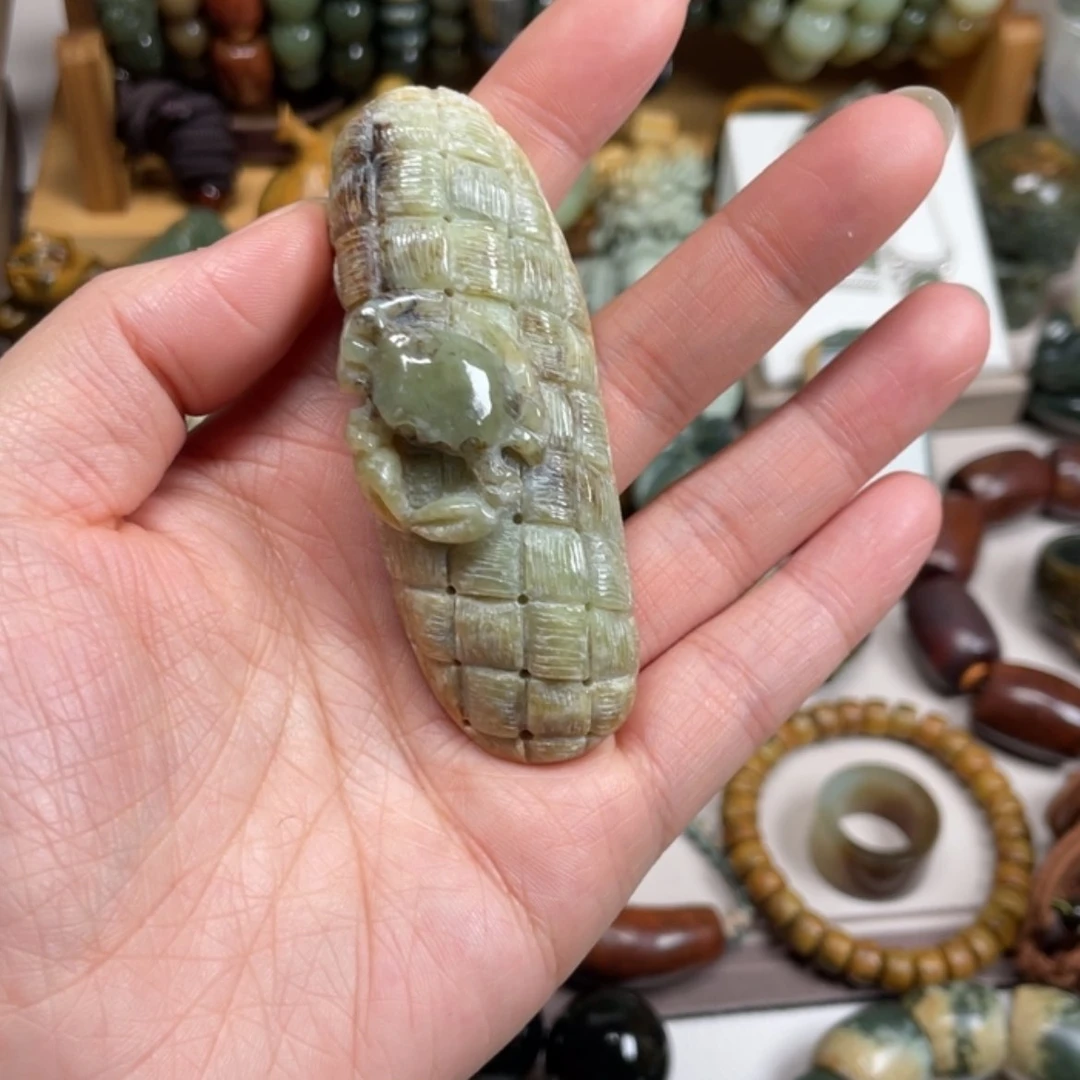 【闪购商品】岫岩河磨玉（透闪石质玉）手把件未镶嵌