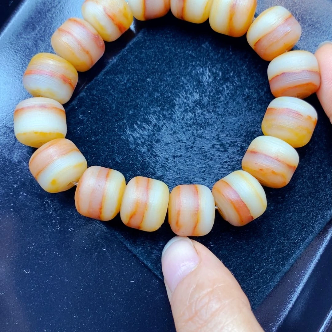 未镶嵌石英质玉（黄龙玉）吊坠(不含链)