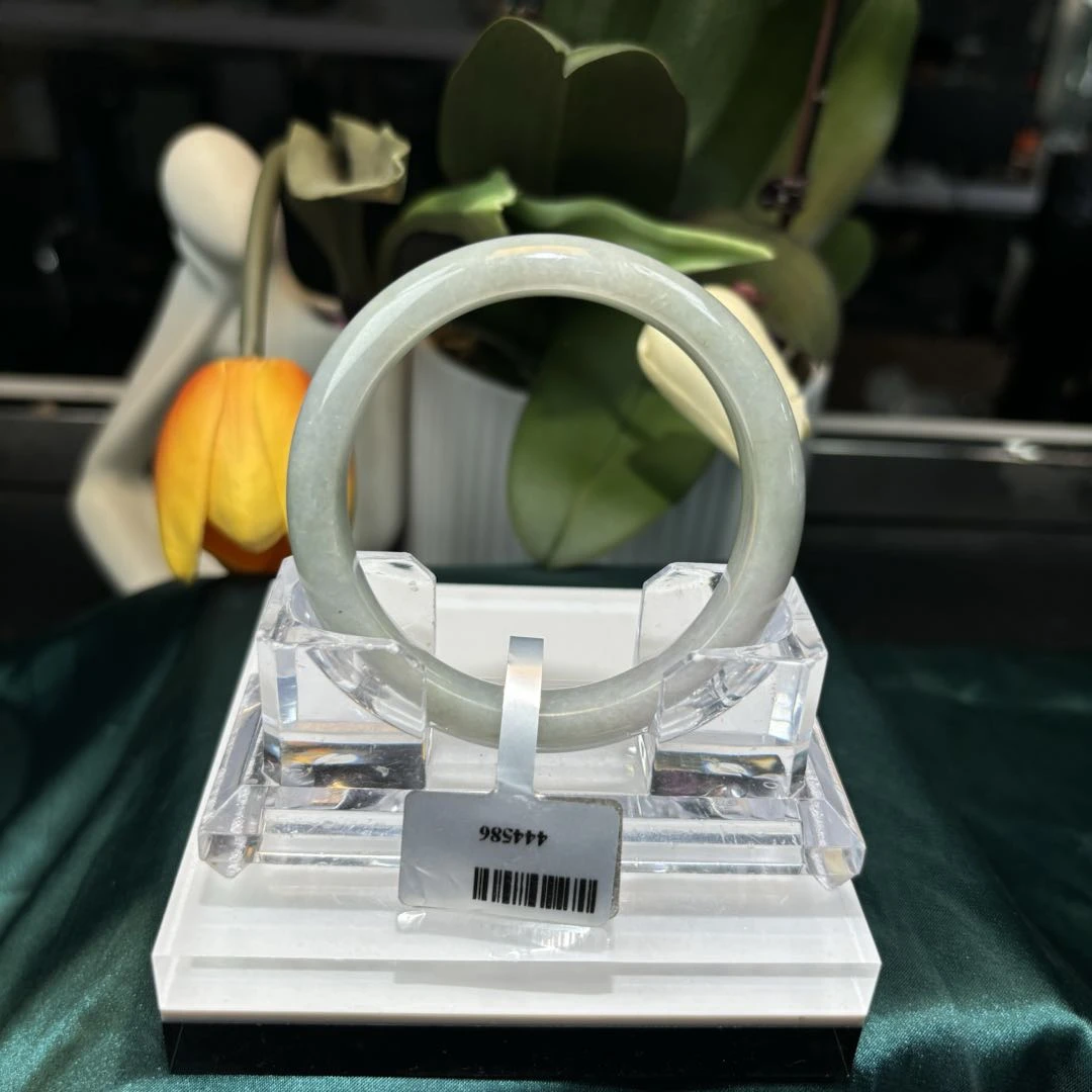 【零零推荐】翡翠手镯49