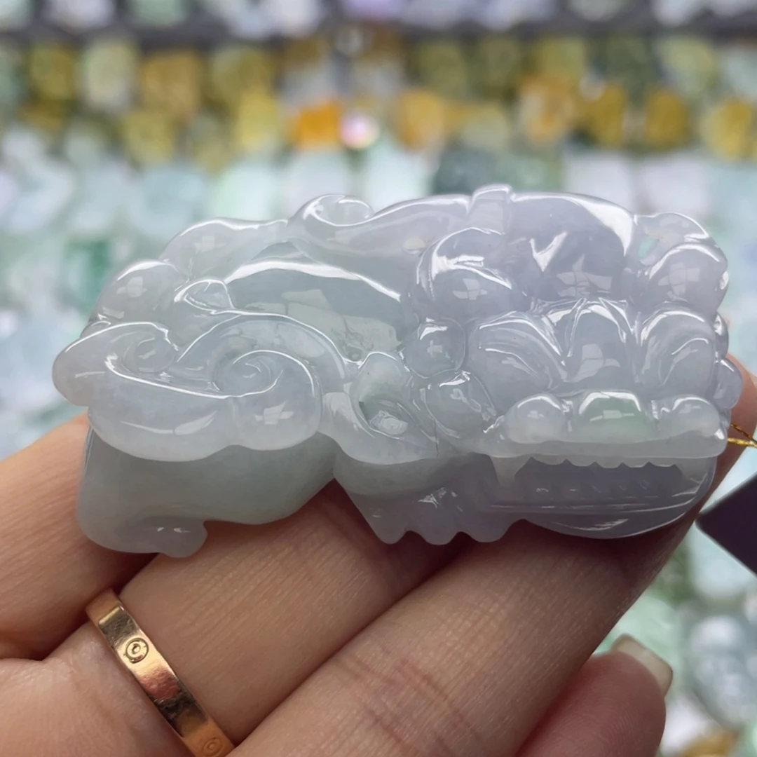 颈饰未镶嵌翡翠貔貅