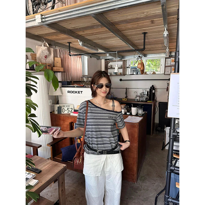 美式高街辣妹性感斜肩条纹针织T恤新款纯欲风宽松休闲直筒阔腿裤
