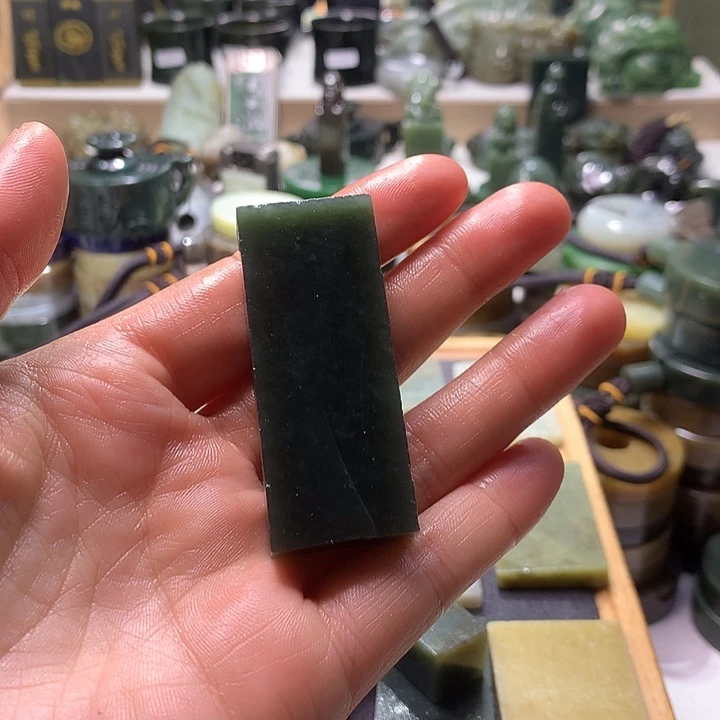 和田玉（糖玉）未镶嵌珠宝半成品