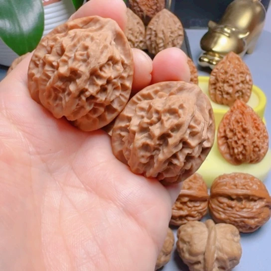 木质类精品秦公子文玩