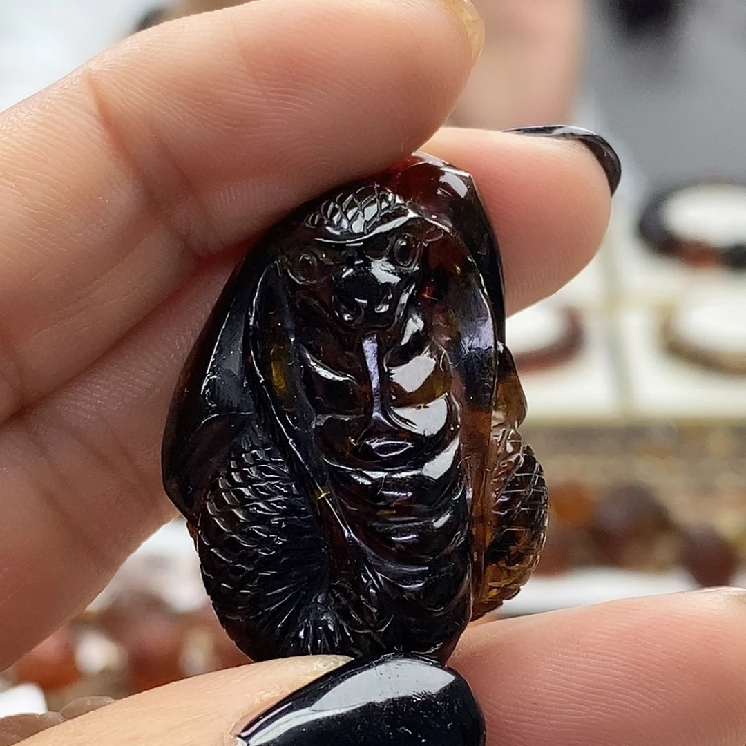 琥珀未镶嵌裸石琥珀25
