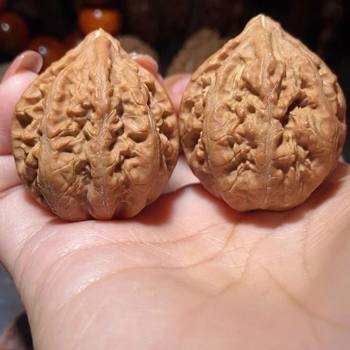 把件文玩核桃东北楸子小雪234