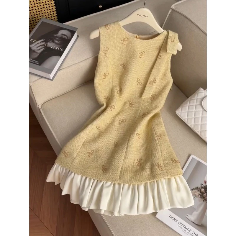 夏季新款千金小香风法式气质蝴蝶结飘带无袖连衣裙女收腰显瘦短裙