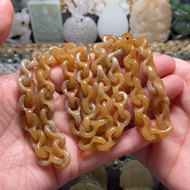 颈饰未镶嵌和田玉