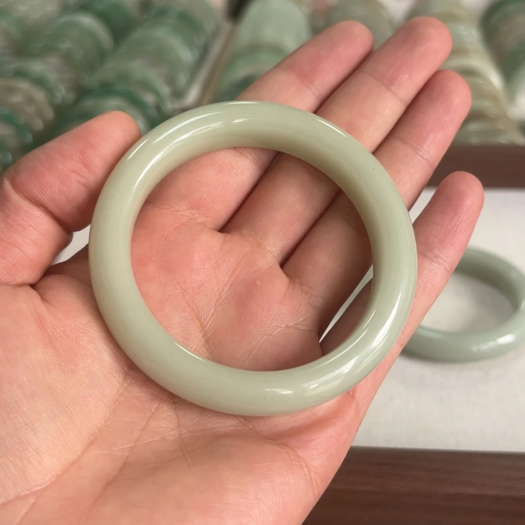 未镶嵌手镯东陵石