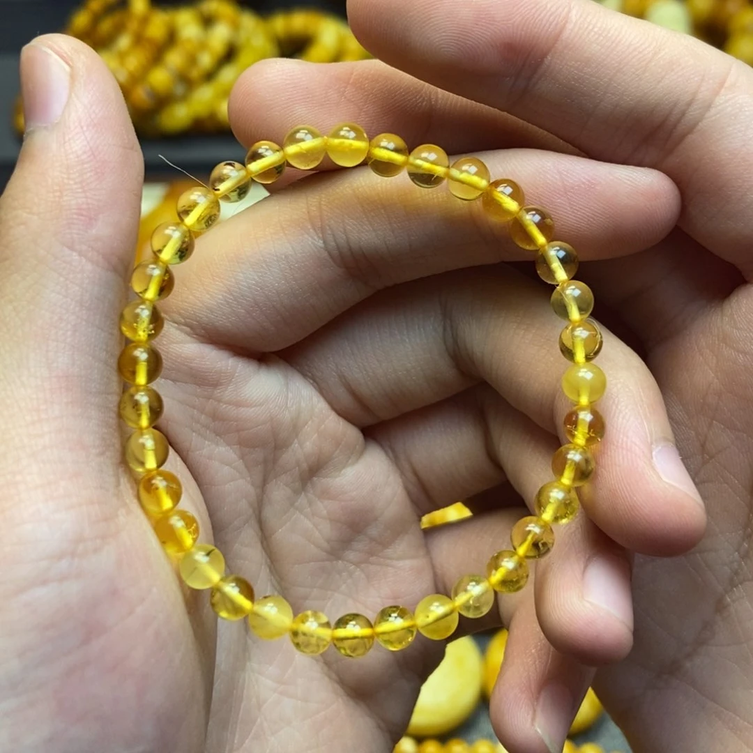 琥珀未镶嵌珠宝奇石你*那