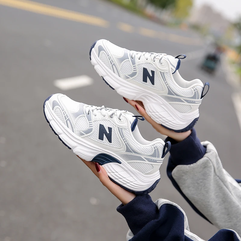 【睡衣妹专属】秋冬新款百搭男女情侣款老爹休闲鞋c11