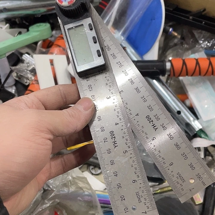 黄***河旧的有瑕疵需要的看好图片下单