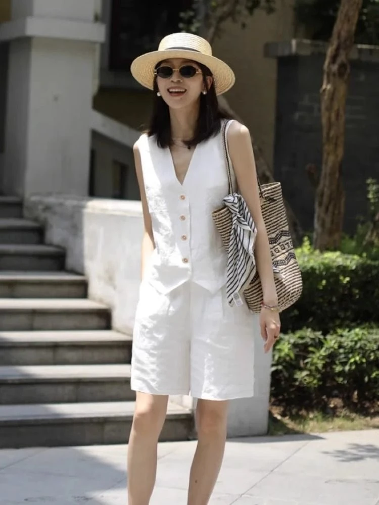 法式英伦风休闲风老钱风时尚套装马甲短裤两件套白色潮流无袖