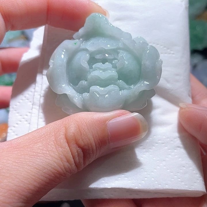 颈饰未镶嵌翡翠天