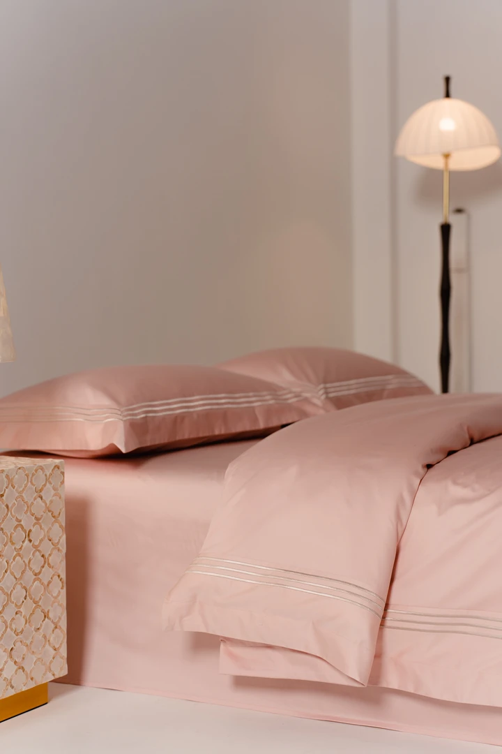 全棉贡缎轻奢工艺款四件套  粉丝福利