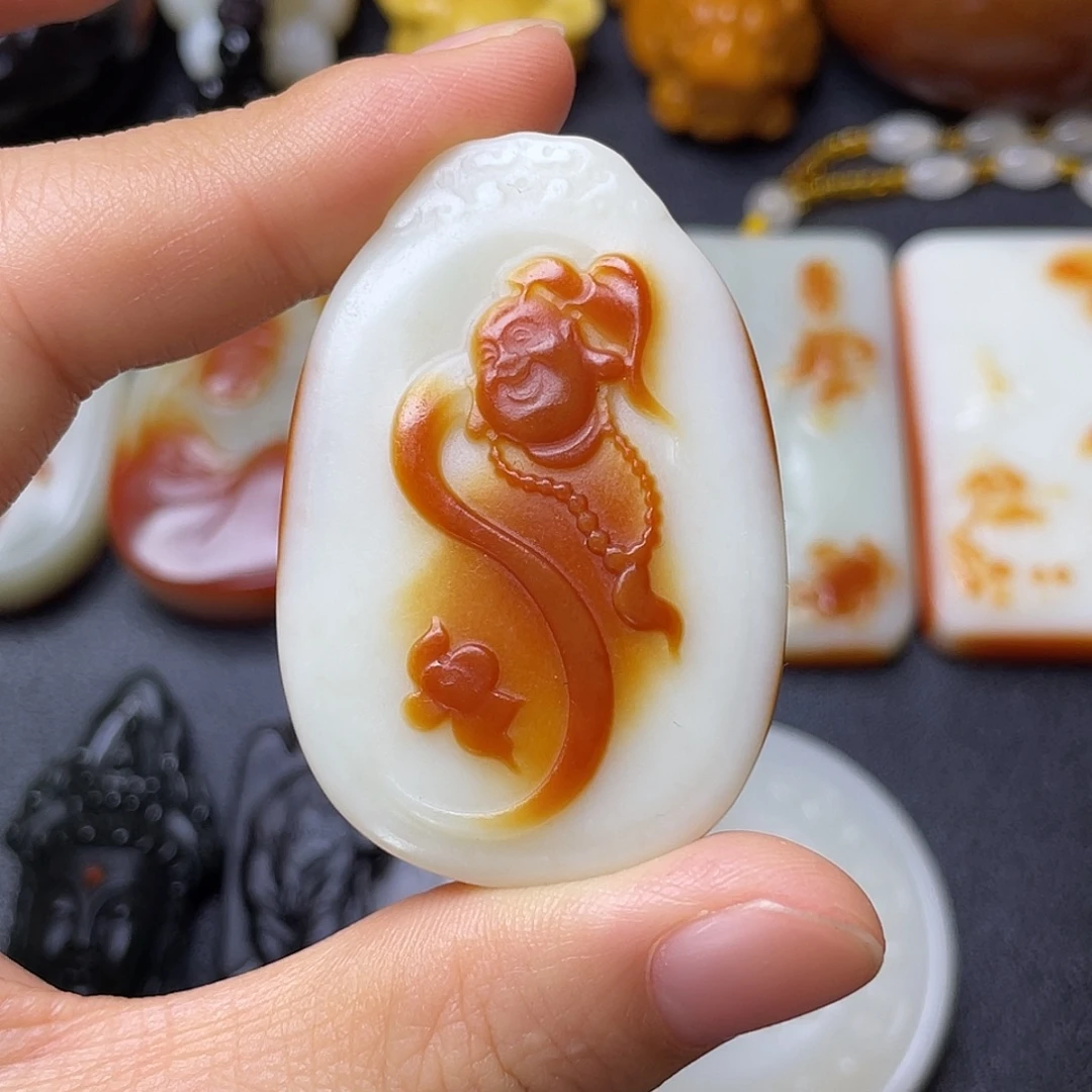 颈饰未镶嵌和田玉