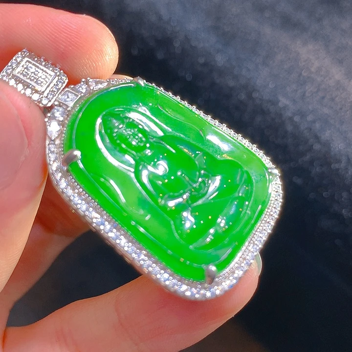 【闪购商品】翡翠颈饰银S925镶嵌翡翠