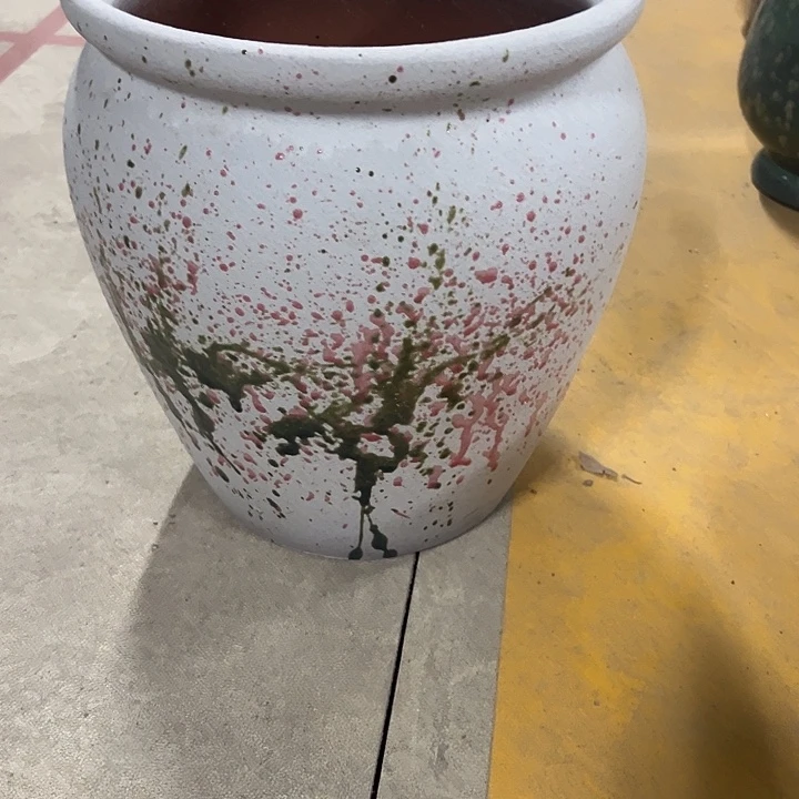 高度30厘米口27厘米