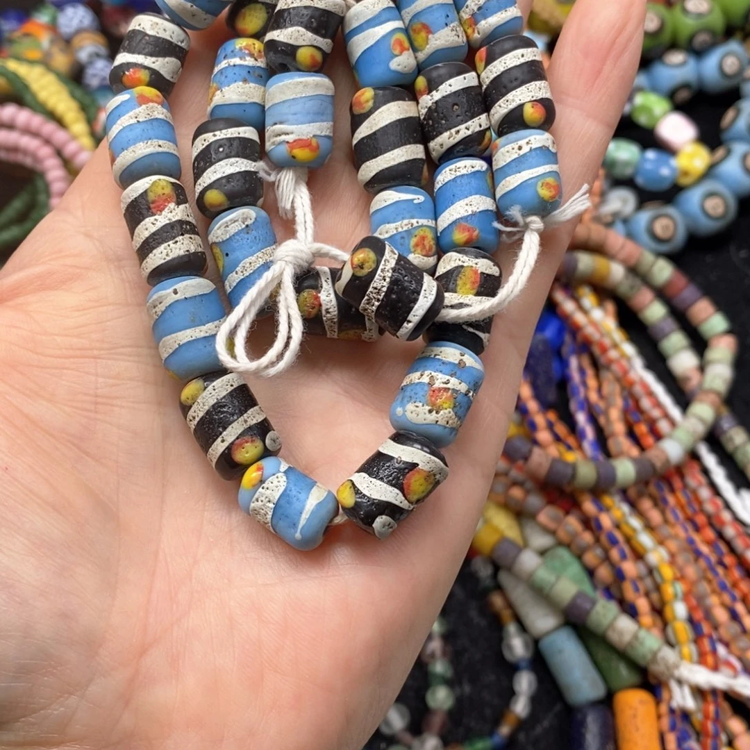 琉璃非金属琉璃珠串