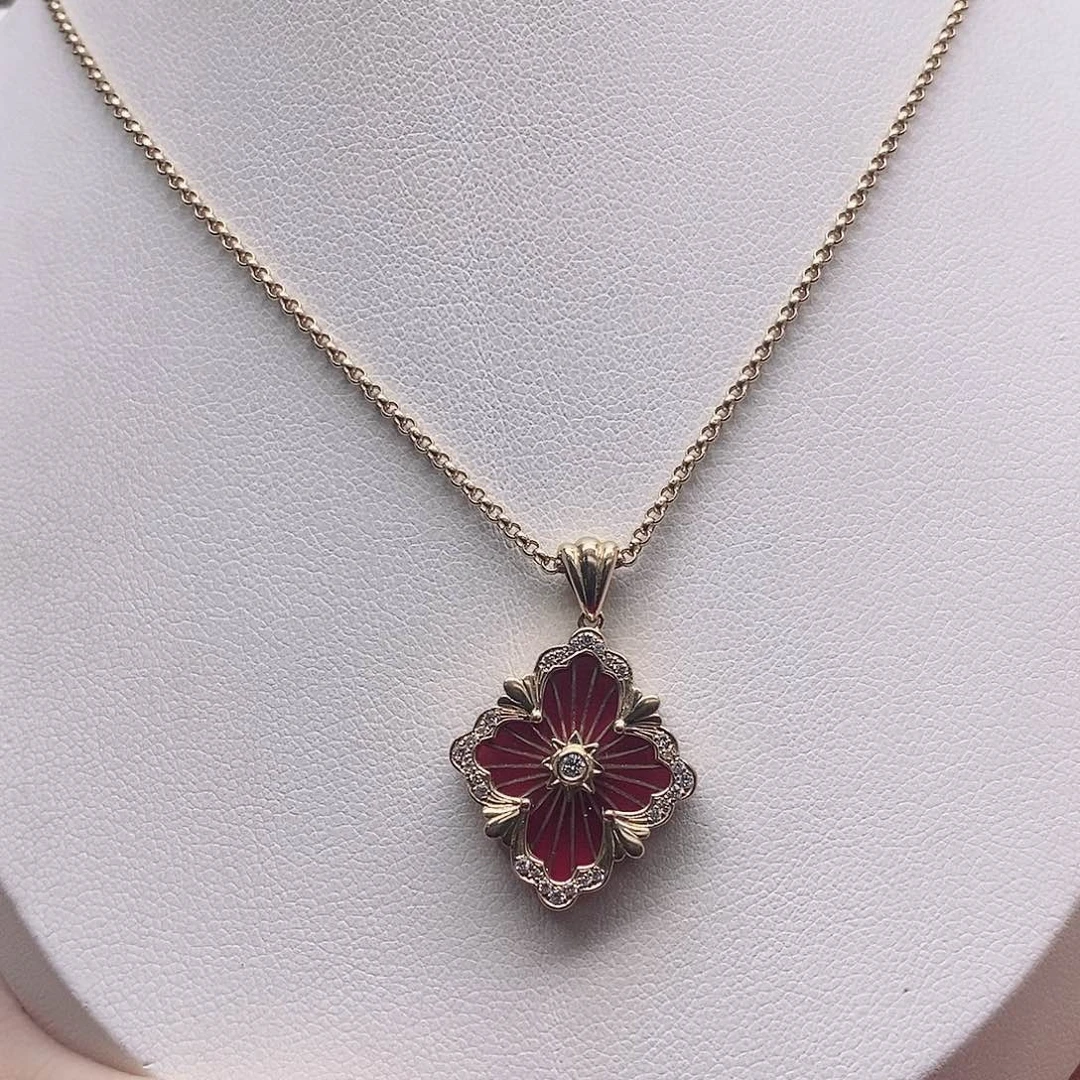 钻石颈饰18K金镶嵌豆****6歌剧院红色珐琅半钻中号项链