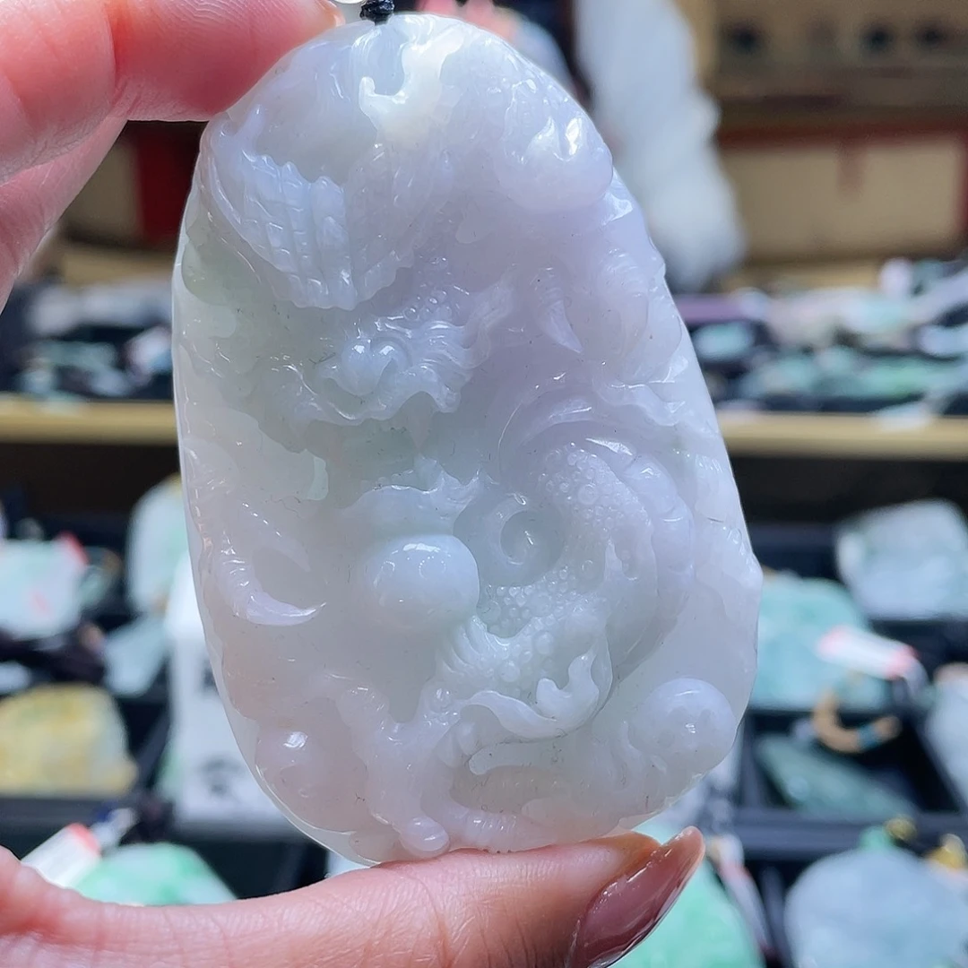 翡翠颈饰未镶嵌一个