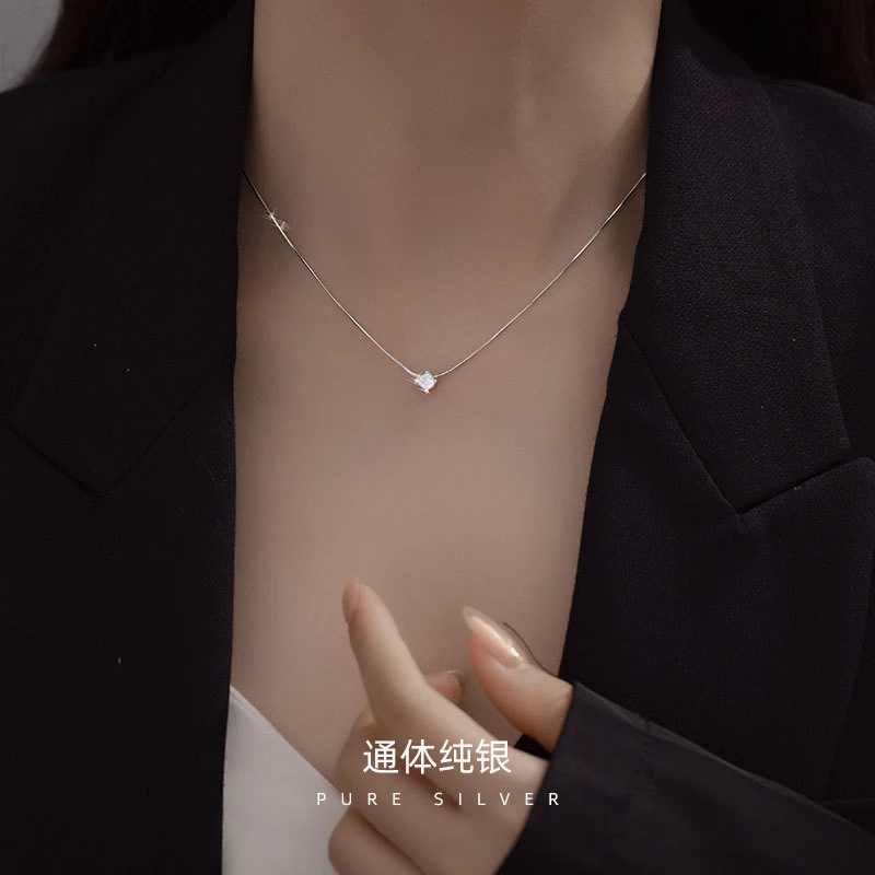 坠链均925银锆石 精致纯银项链新款潮轻奢小众四爪方形石锁骨链