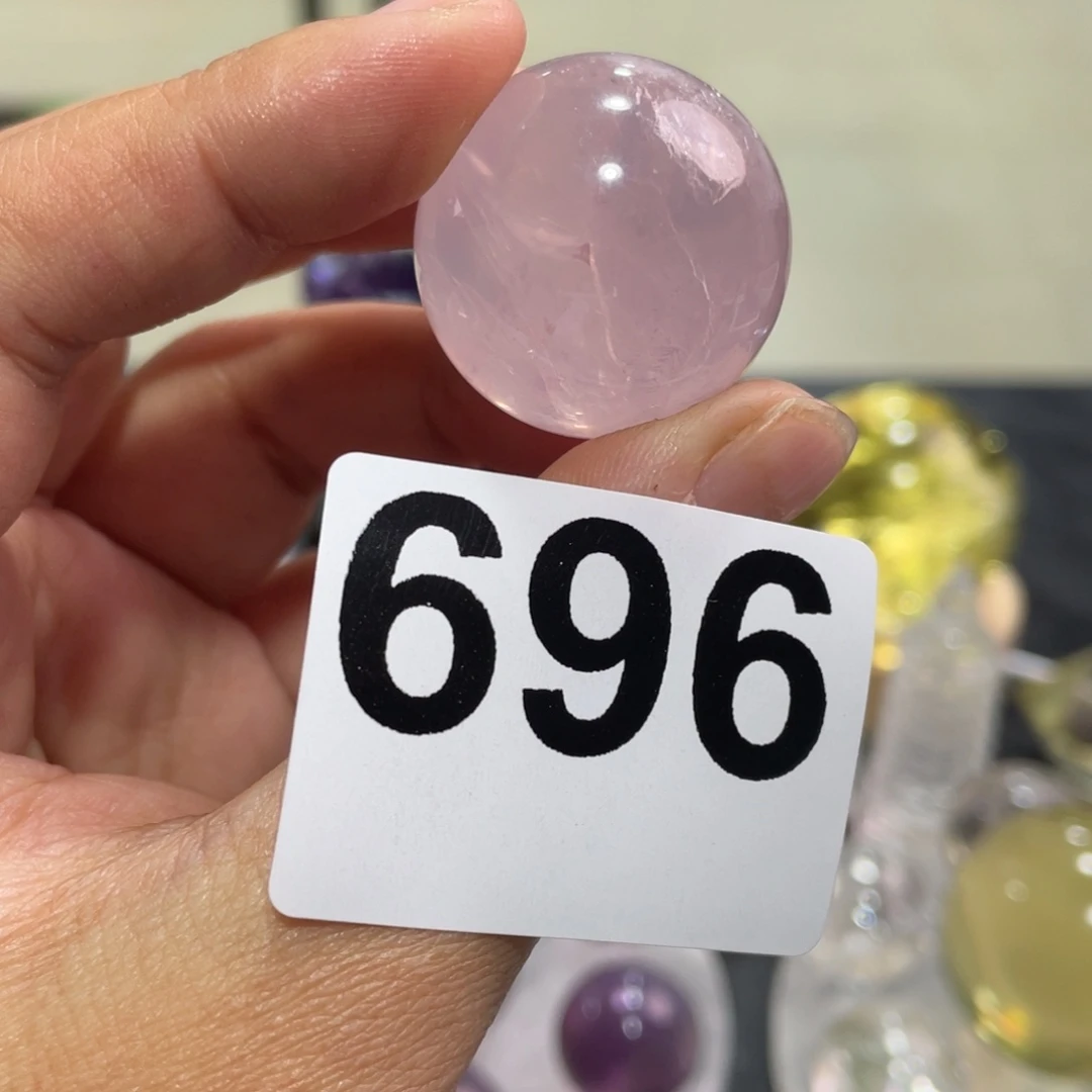 未镶嵌水晶大型摆件（非配饰）696