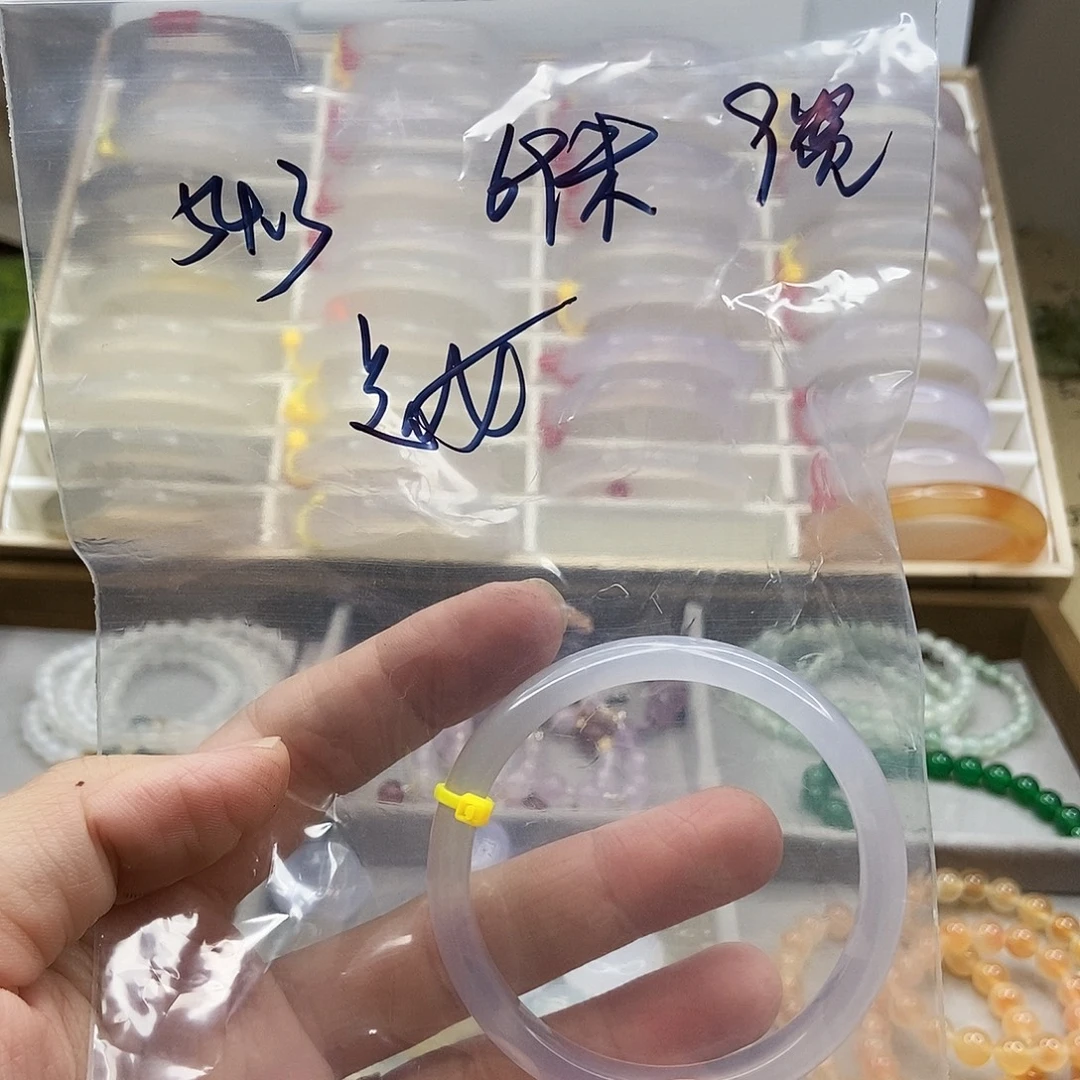 玛瑙/玉髓颈饰合金1