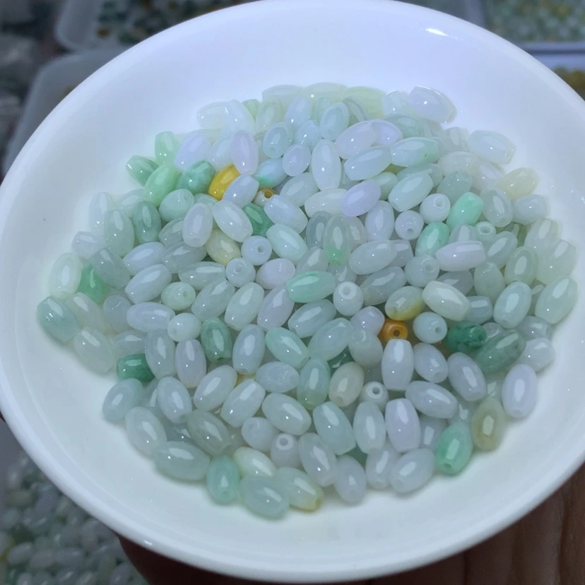 【闪购商品】翡翠手链未镶嵌卡4.6乘7.4冰米珠100颗