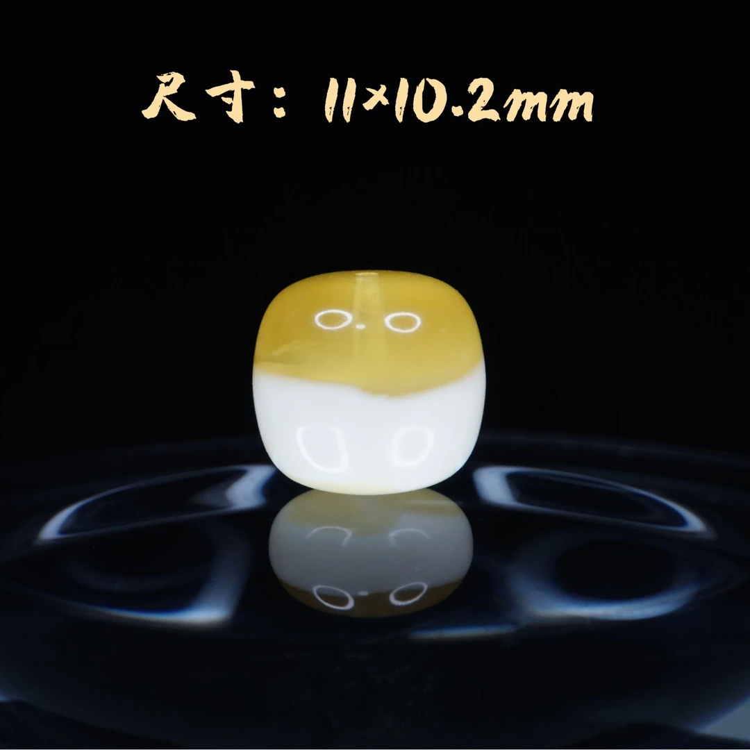 「聚宝盆」11mm金瓷白溶洞半山半水老型   天然琥珀蜜蜡文玩配饰