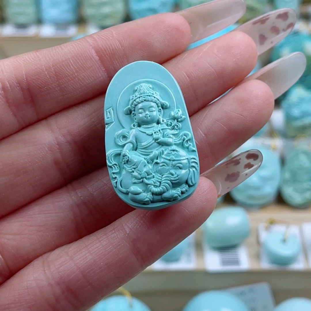 绿松石未镶嵌珠宝奇石