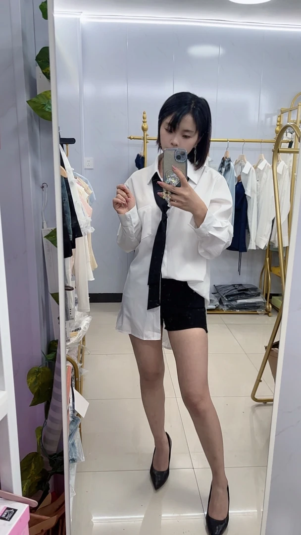 学院风领带白衬衫女士宽松显瘦设计感中长款雪纺上衣加短裤时尚