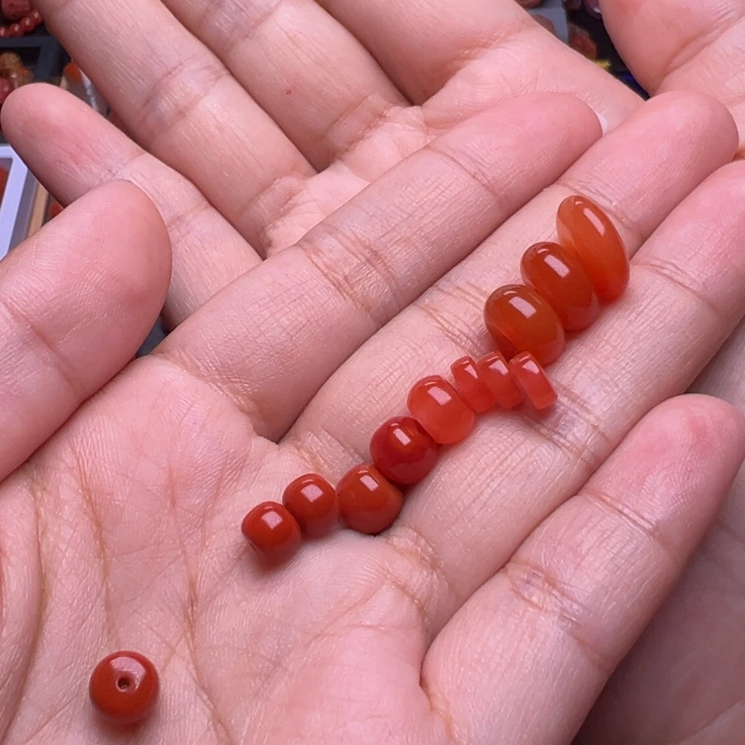 叶***花未镶嵌南红玛瑙珠宝奇石