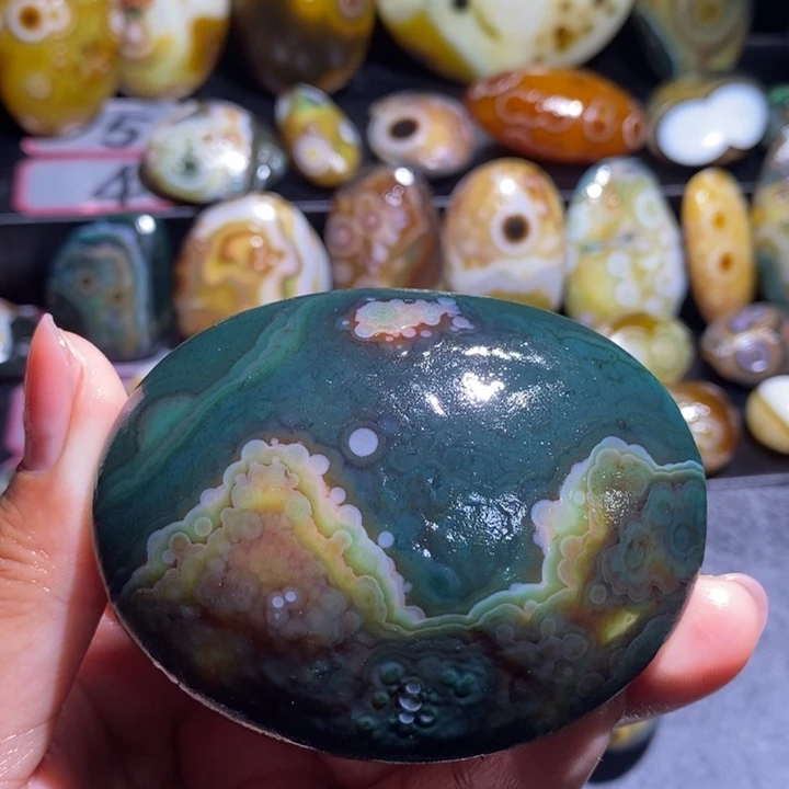 玛瑙/玉髓未镶嵌吊坠(不含链)180