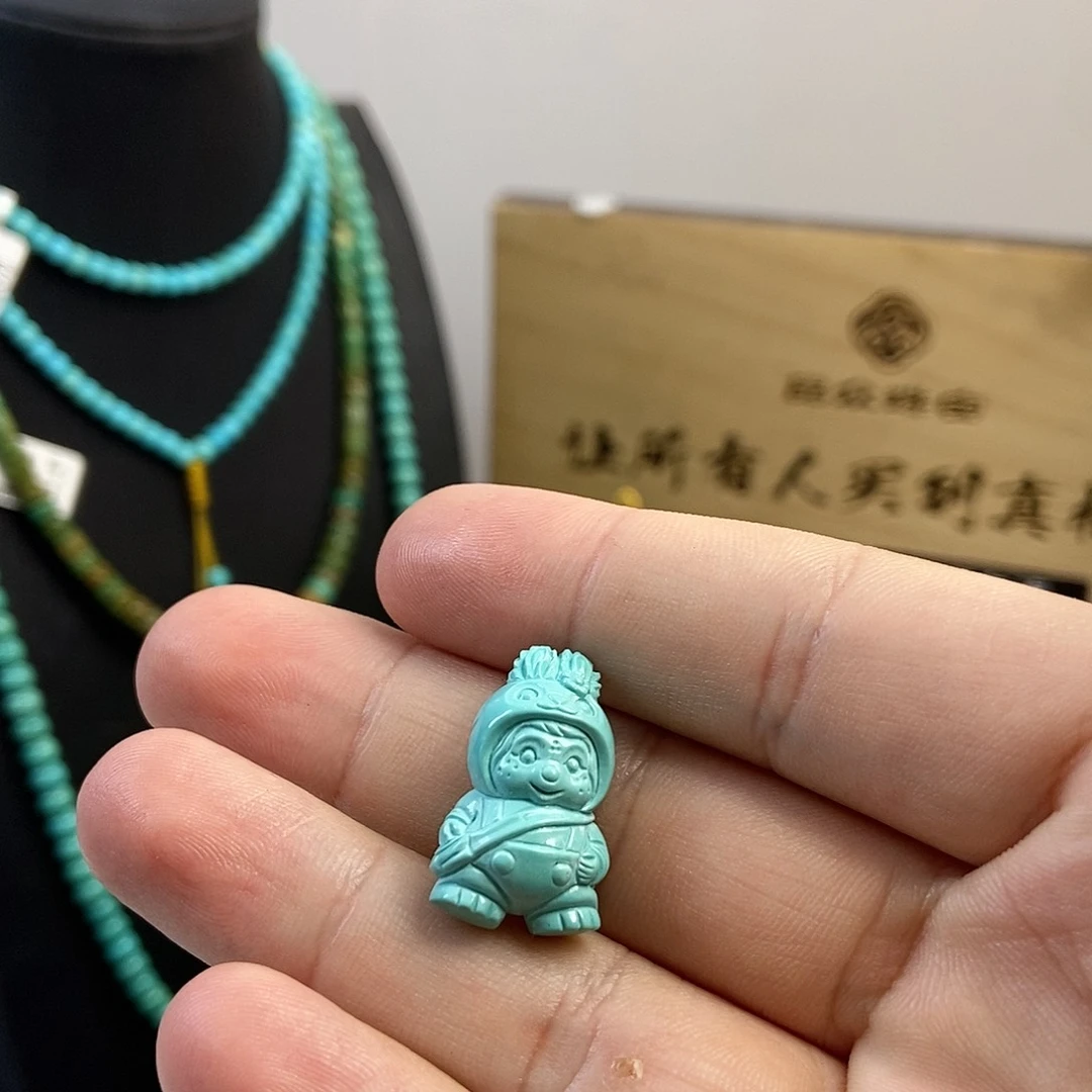 未镶嵌绿松石珠宝奇石