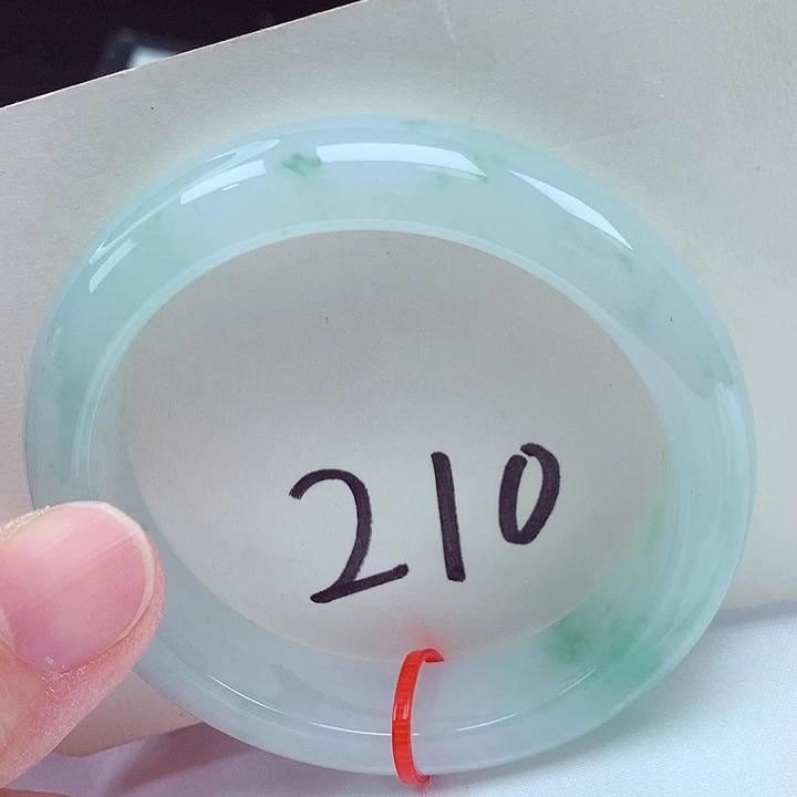 翡翠未镶嵌手镯翡翠