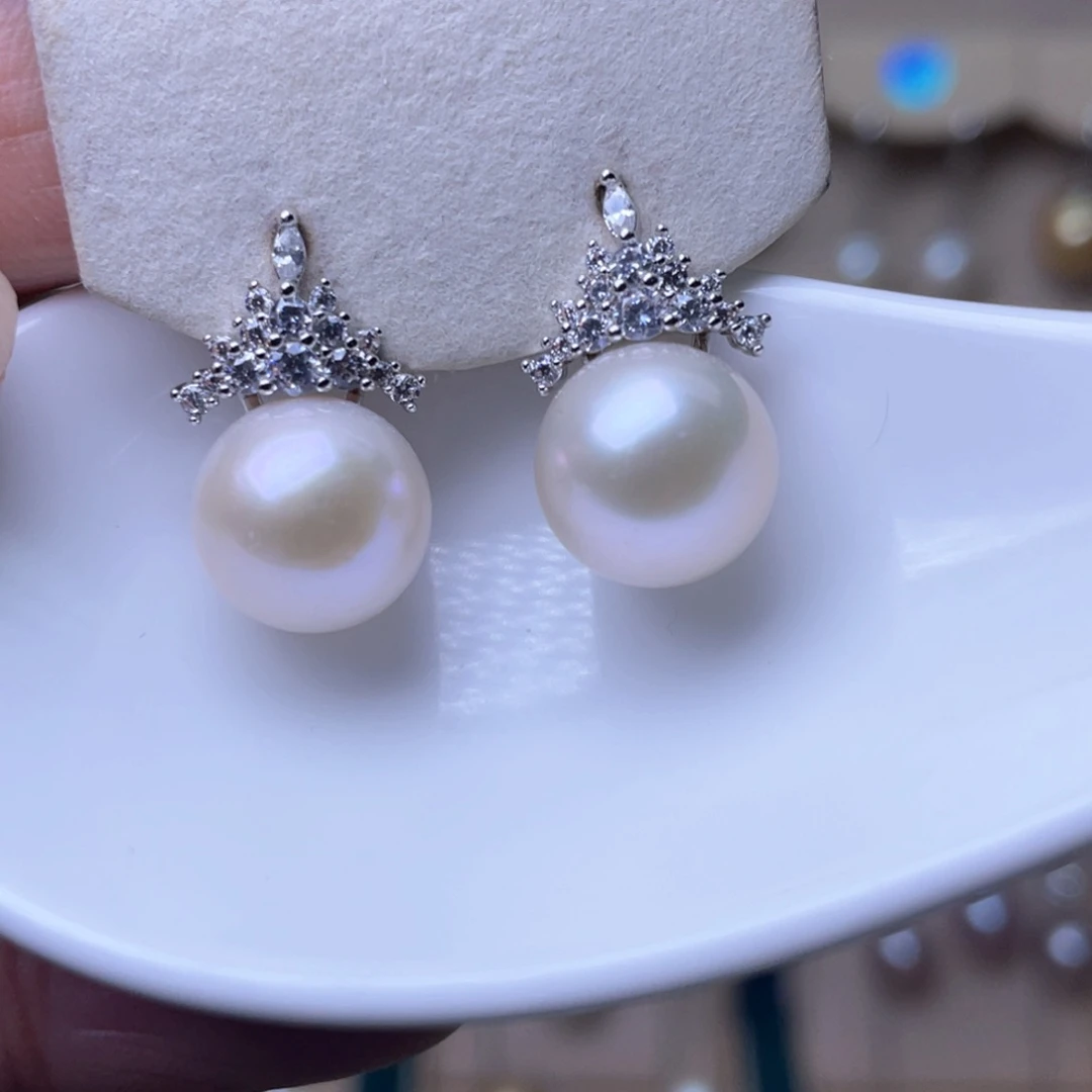 淡水珍珠耳环未镶嵌