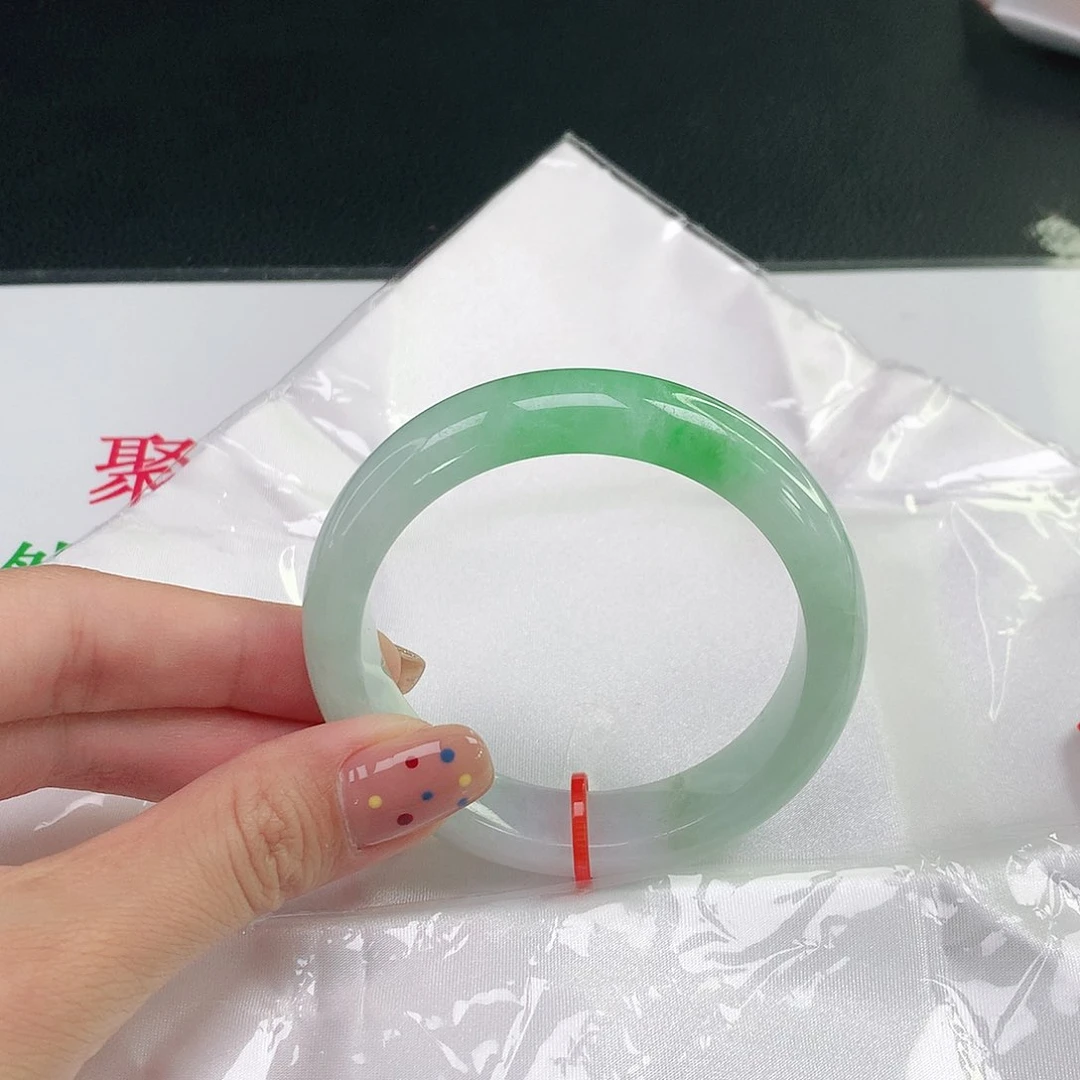 未镶嵌手镯翡翠459