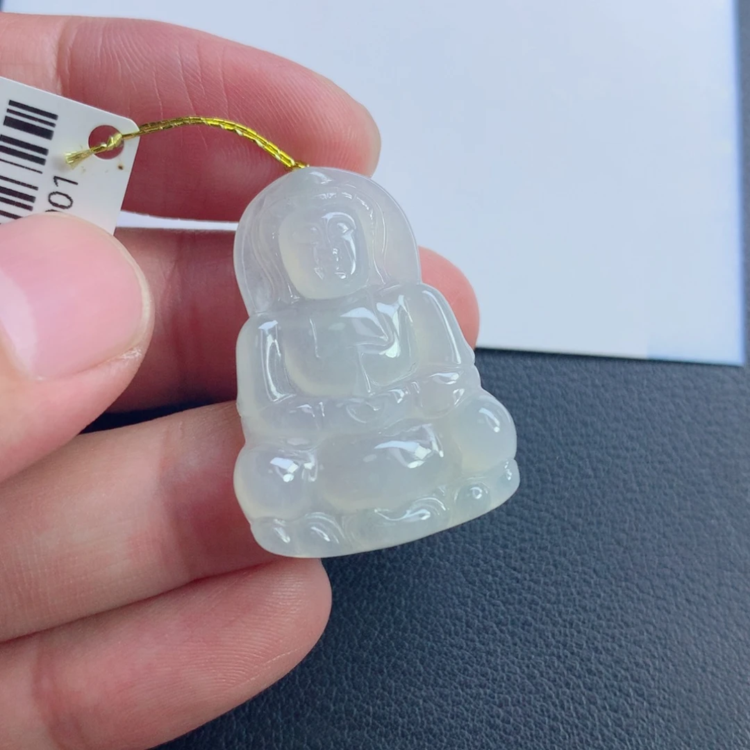 翡翠未镶嵌颈饰小观音