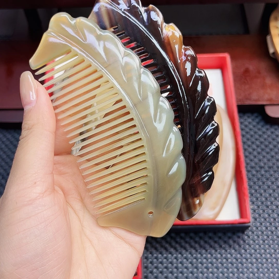 纯手工制作纯牛角梳子