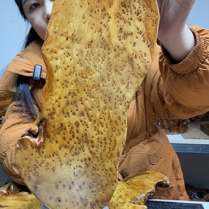 Y***钊香杉干泡干泡干泡