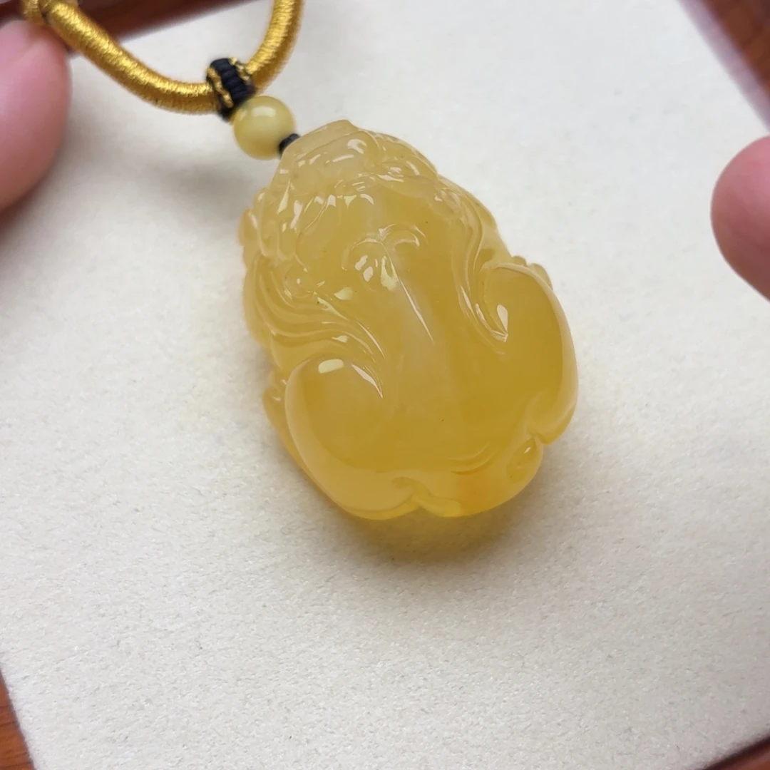 裸石琥珀未镶嵌620