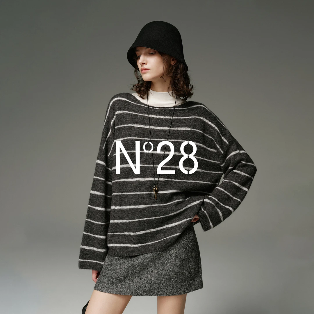 N°28条纹羊绒高级感宽松慵懒套头针织衫895392M001